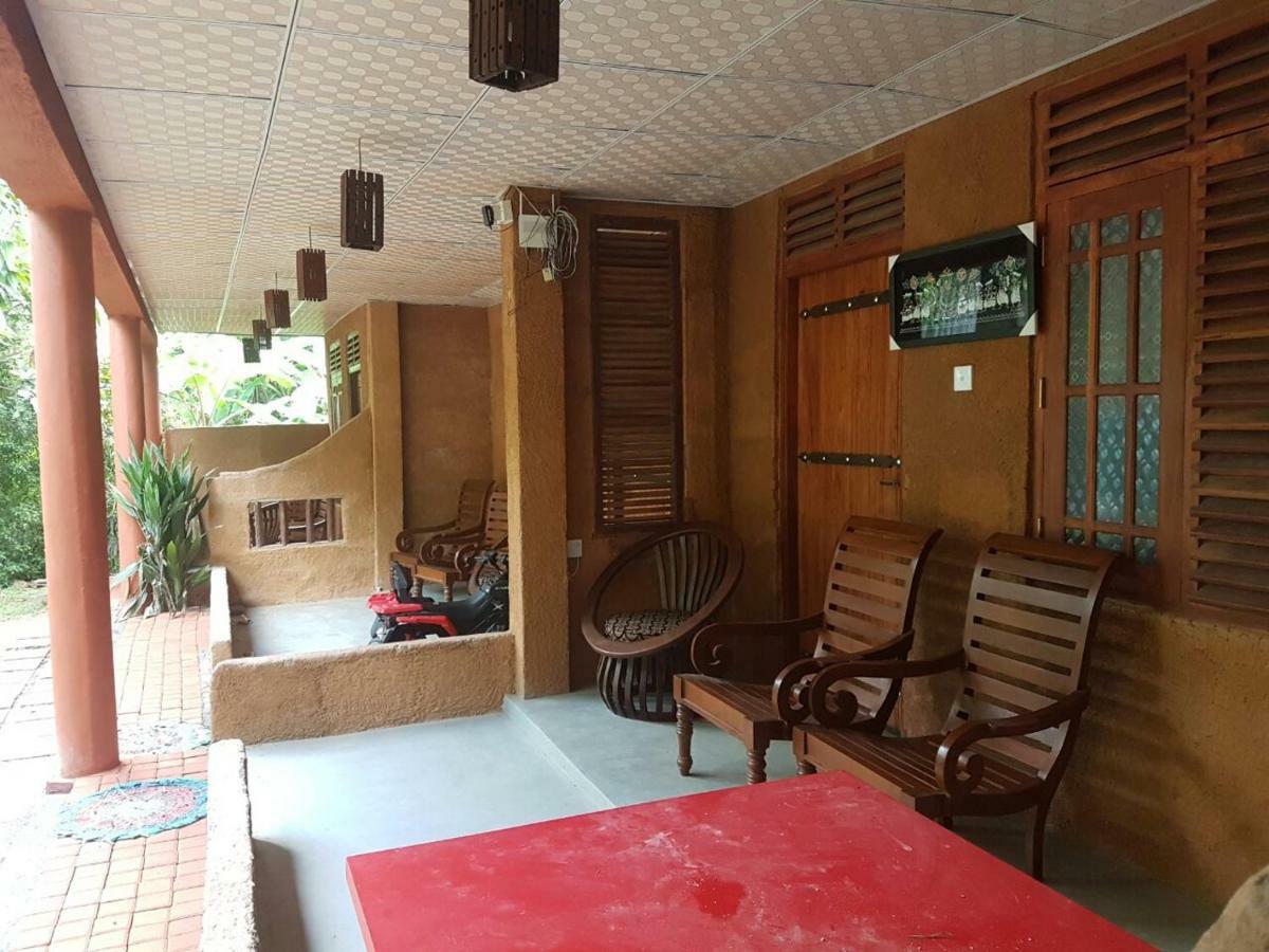 Sea Breeze Garden Hotel Tangalle Exterior photo